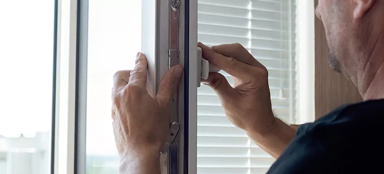 Custom Hopper Windows in Pinellas Park, FL