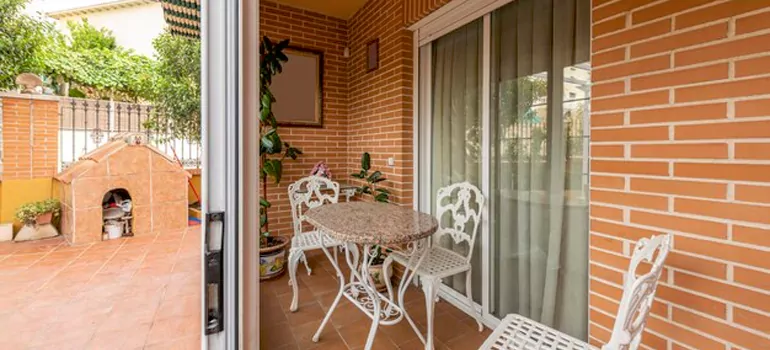 Adding Porch Enclosures To Your Home in Pinellas Park, FL