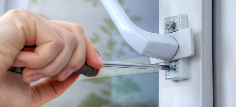 Window Crack Repair in Pinellas Park, FL